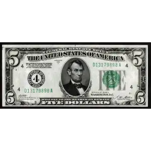 $5 1928-A. Green seal Small Size $5 Federal Reserve Notes 1951-D